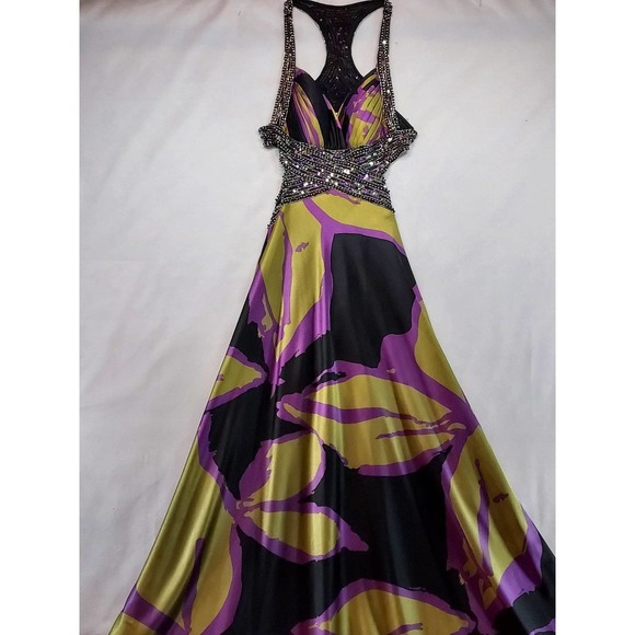 Dave & Johnny Full Length Backless Maxi Gown Size 5/6 - Picture 4 of 10